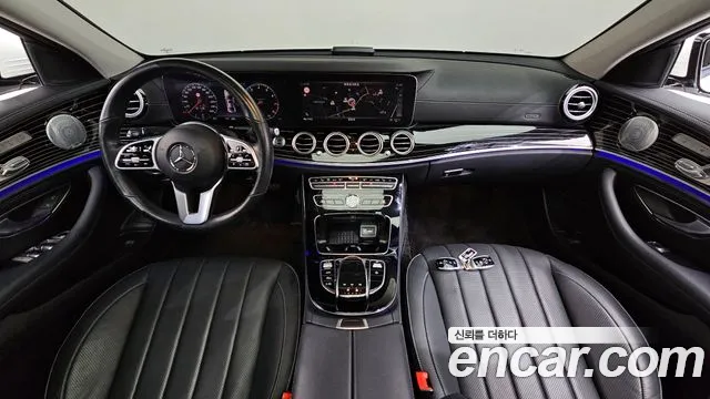 Mercedes-Benz E-Class 2020 — фото 10