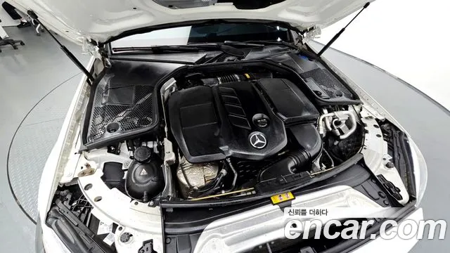 Mercedes-Benz C-Class 2019 — фото 6