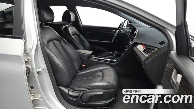 Hyundai Sonata 2015 — фото 11