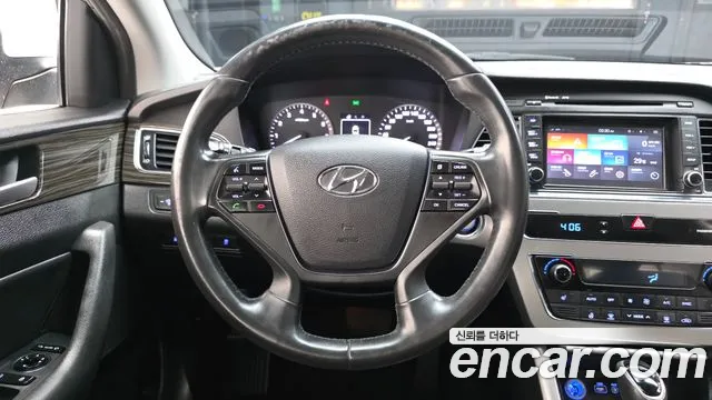 Hyundai Sonata 2015 — фото 13