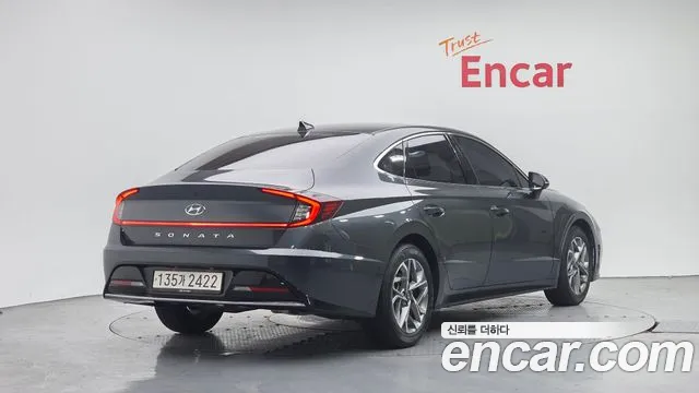 Hyundai Sonata 2022 — фото 2