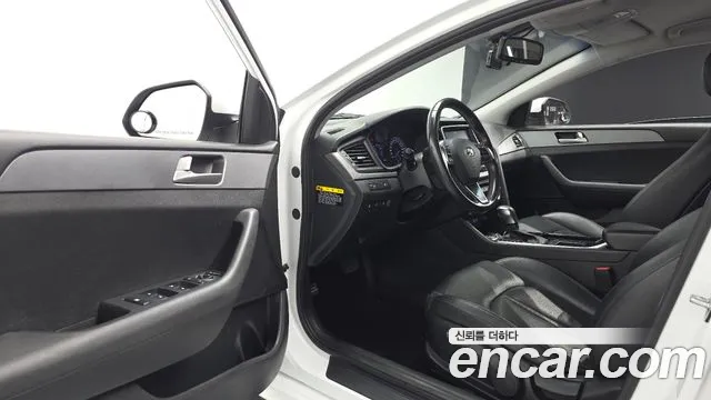 Hyundai Sonata 2019 — фото 11