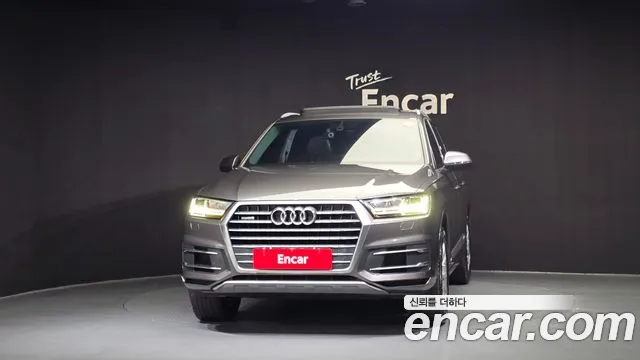 Audi Q7 2019 — фото 3