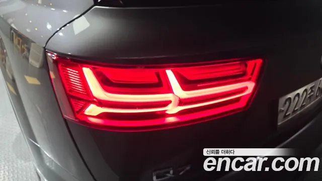 Audi Q7 2019 — фото 9