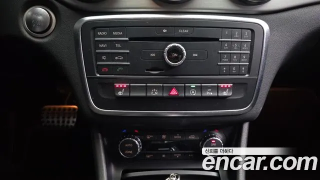 Mercedes-Benz CLA-Class 2015 — фото 16