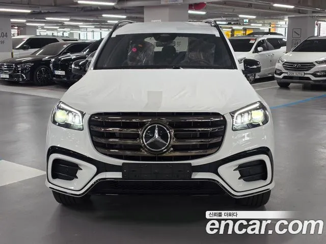 Mercedes-Benz GLS-Class 2026 — фото 3