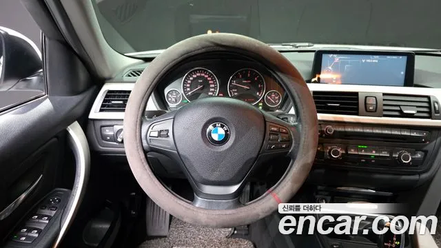 BMW 3-Series 2015 — фото 13