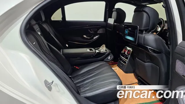 Mercedes-Benz S-Class 2019 — фото 12