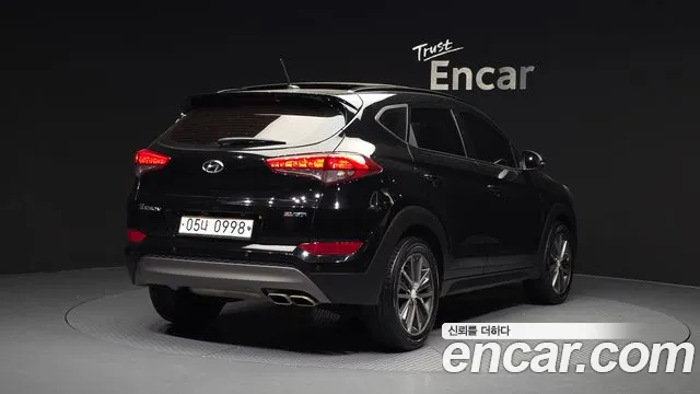 Hyundai Tucson 2016 — фото 2