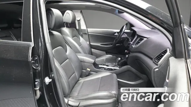 Hyundai Tucson 2016 — фото 11