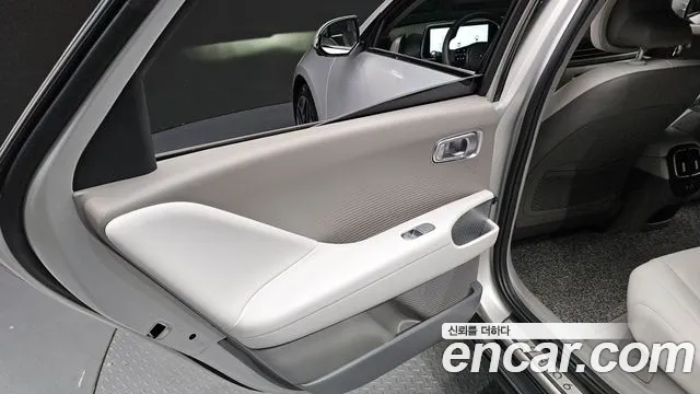 Hyundai Ioniq6 2023 — фото 15