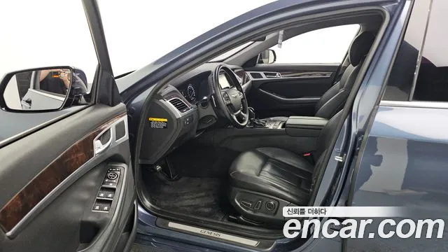 Hyundai Genesis 2015 — фото 10
