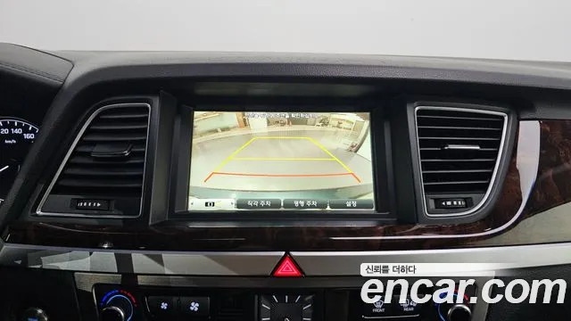 Hyundai Genesis 2015 — фото 13