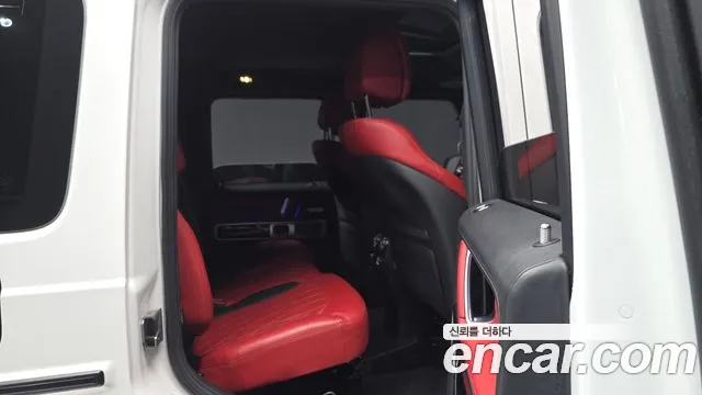 Mercedes-Benz G-Class 2020 — фото 17