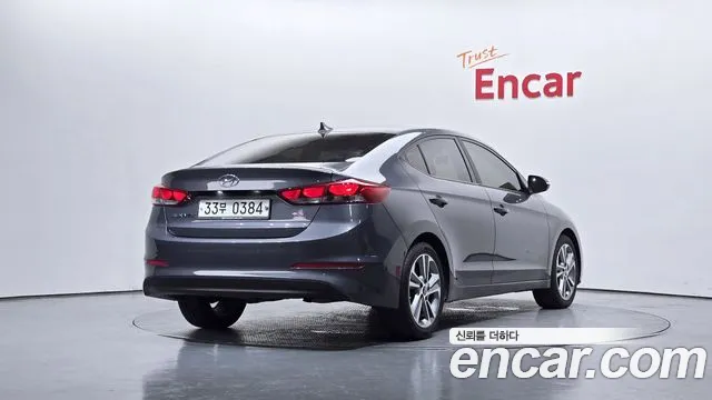 Hyundai AVANTE 2017 — фото 2