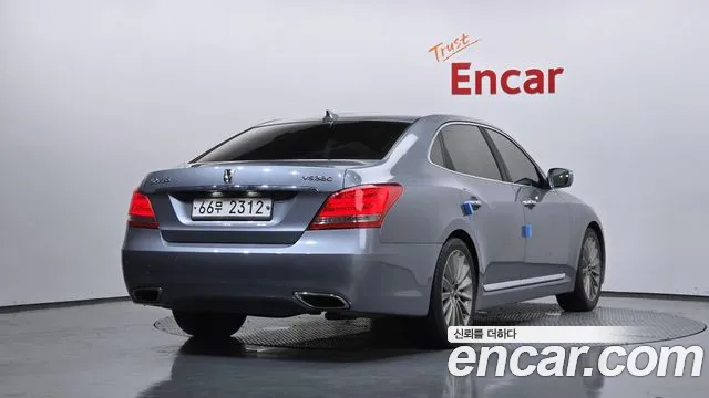 Hyundai Equus 2015 — фото 2