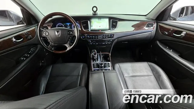 Hyundai Equus 2015 — фото 7
