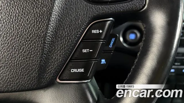Hyundai Equus 2015 — фото 16