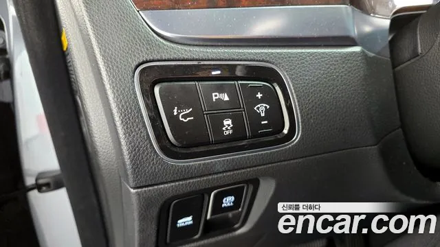 Hyundai Equus 2015 — фото 20