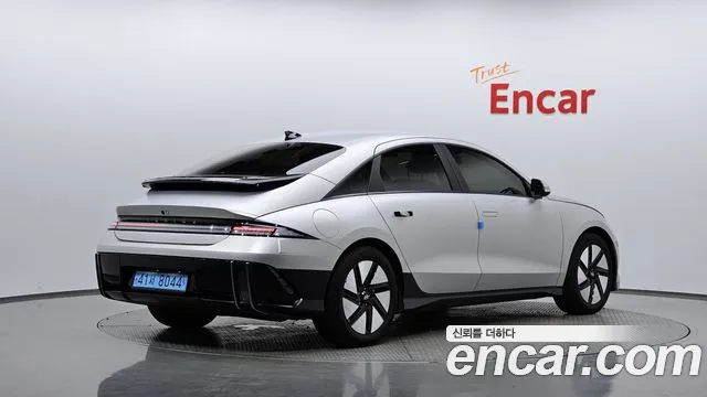 Hyundai Ioniq6 2024 — фото 1