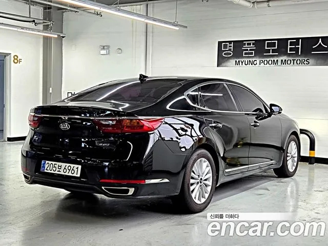 Kia K7 2016 — фото 19