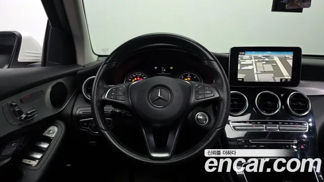 Mercedes-Benz GLC-Class 2016 — фото 13