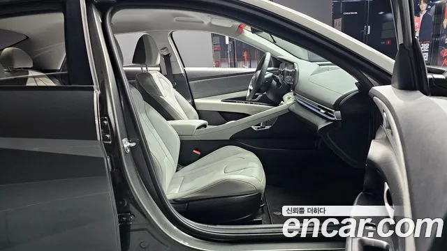 Hyundai AVANTE 2021 — фото 11