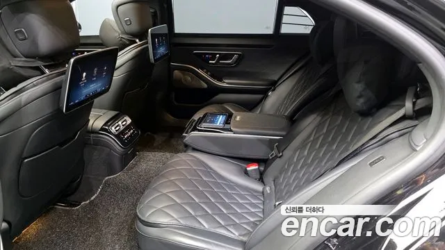 Mercedes-Benz S-Class 2022 — фото 16