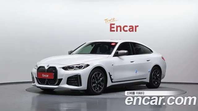 BMW i4 2022 — фото 1