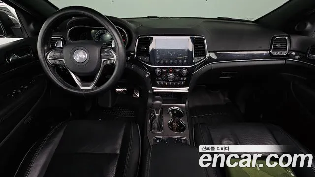 Jeep Cherokee 2021 — фото 10