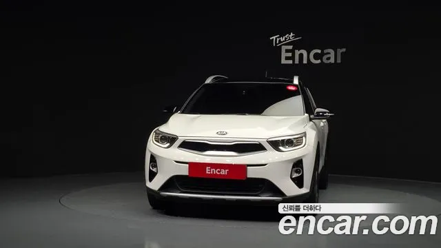 Kia Stonic 2018 — фото 3