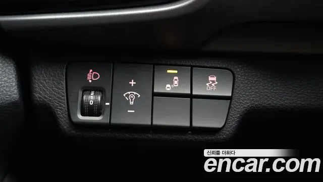 Kia Stonic 2018 — фото 19
