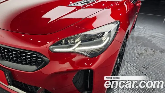 Kia Stinger 2019 — фото 8