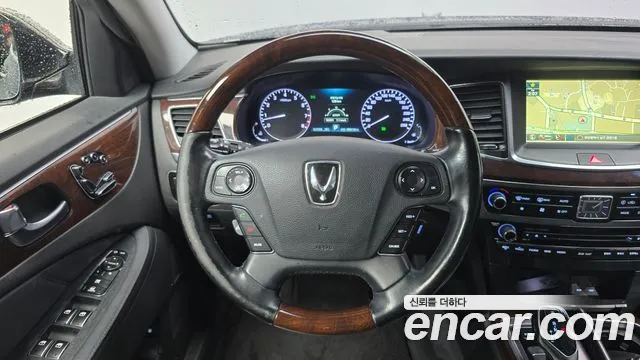 Hyundai Equus 2015 — фото 12