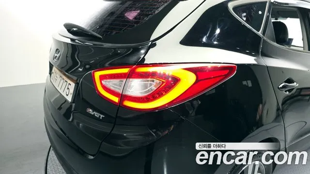 Hyundai Tucson 2015 — фото 9