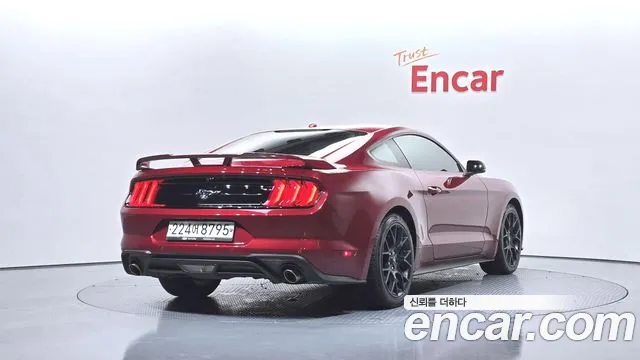 Ford Mustang 2019 — фото 2