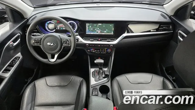 Kia Niro 2020 — фото 10