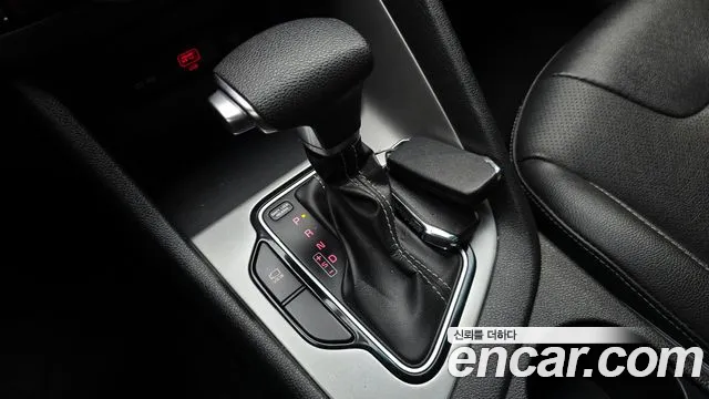 Kia Niro 2020 — фото 12
