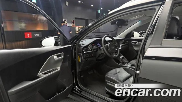 Kia Niro 2020 — фото 13