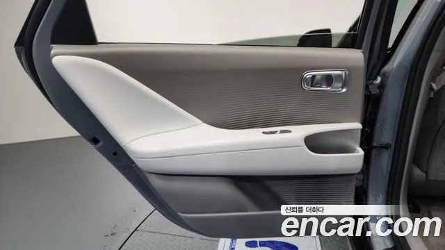 Hyundai Ioniq6 2023 — фото 15