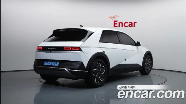 Hyundai Ioniq5 2022 — фото 2