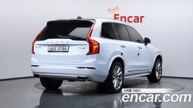 Volvo XC90 2017 — фото 2