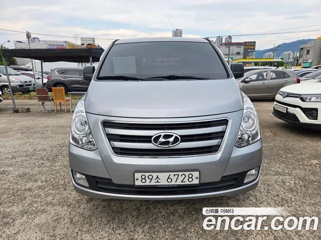 Hyundai Starex 2018 — фото 3