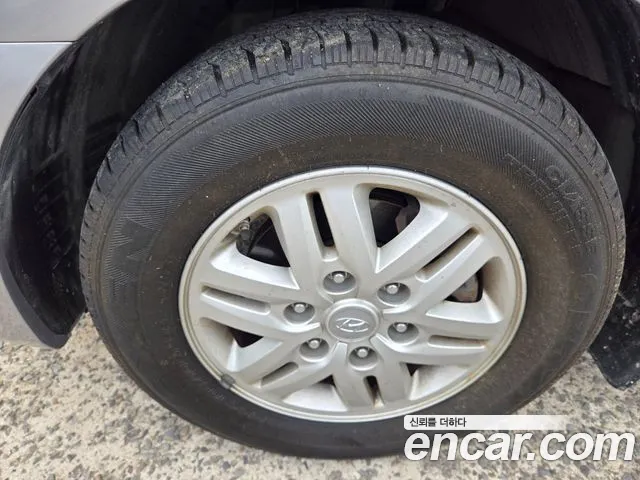 Hyundai Starex 2018 — фото 5