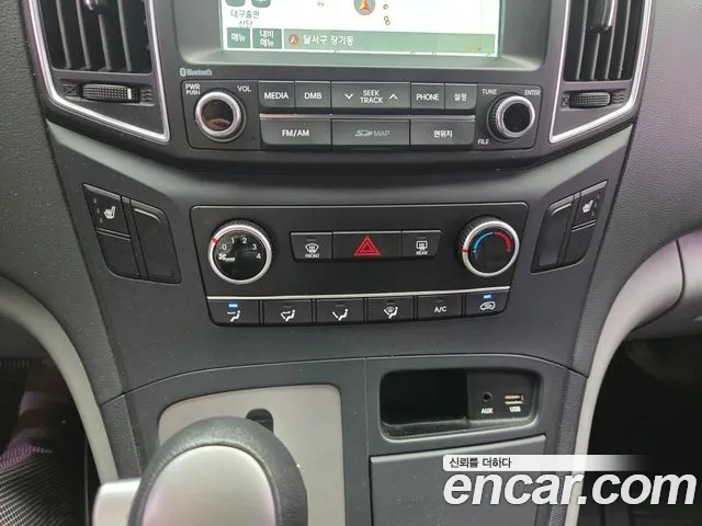 Hyundai Starex 2018 — фото 13