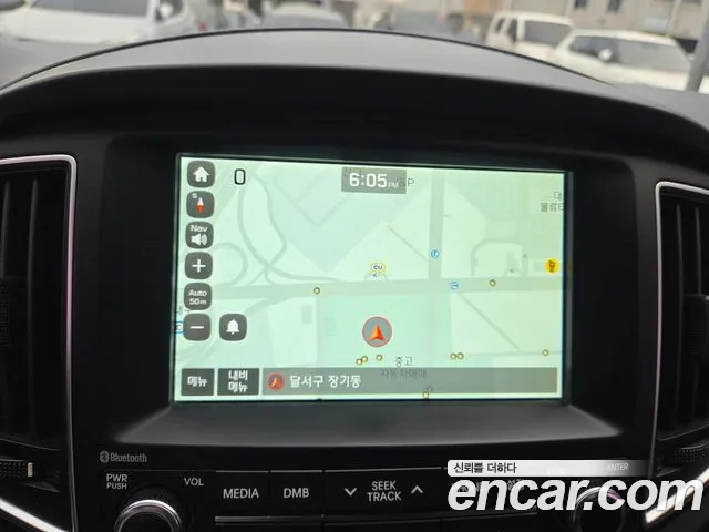 Hyundai Starex 2018 — фото 14