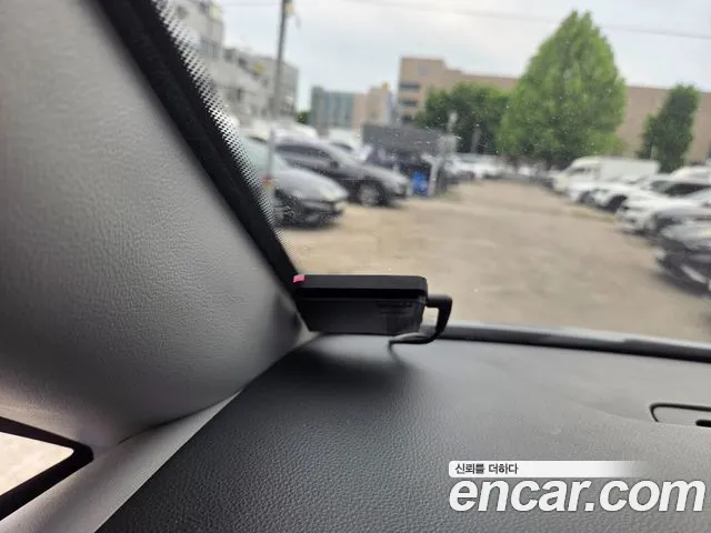 Hyundai Starex 2018 — фото 16