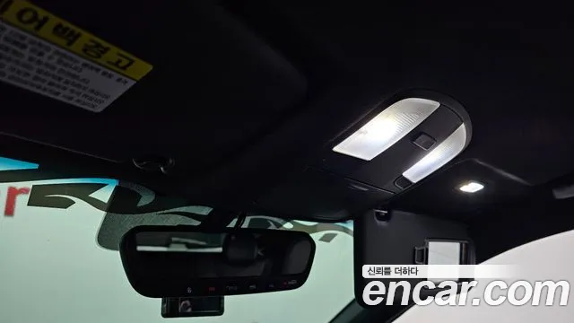 Hyundai Veloster 2019 — фото 15