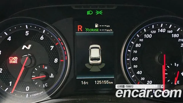 Hyundai Veloster 2019 — фото 17
