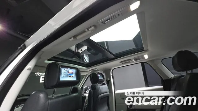 Land Rover Range Rover 2017 — фото 19